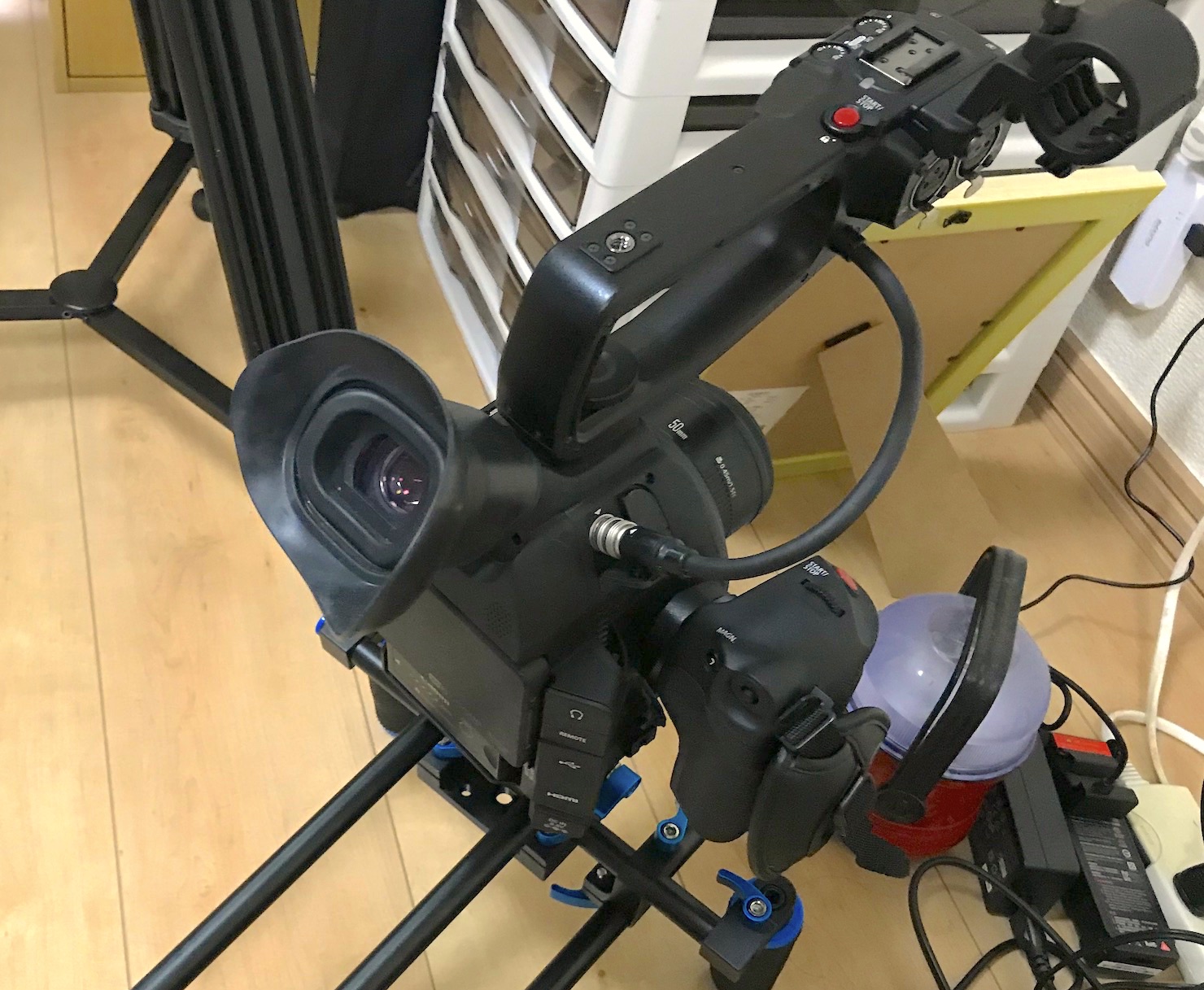 Canon-EOS-C100
