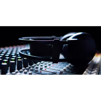 Headphone-eye