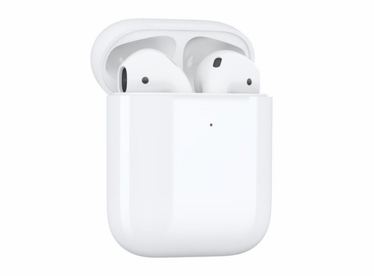 AirPods with Wireless Charging Case