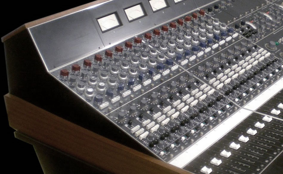 neve-console2